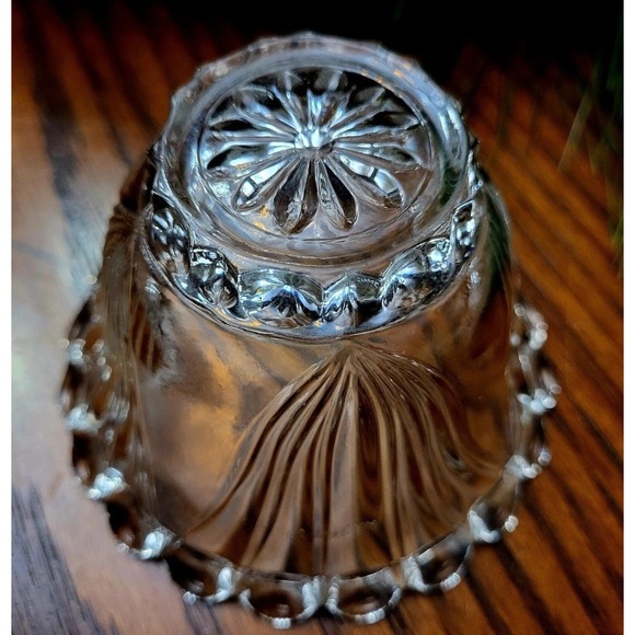 KIG Indonesia‎ Clear Glass Custard Bowl Embossed Scallop Rim Tulip Shaped Lot 2 - Picture 10 of 10